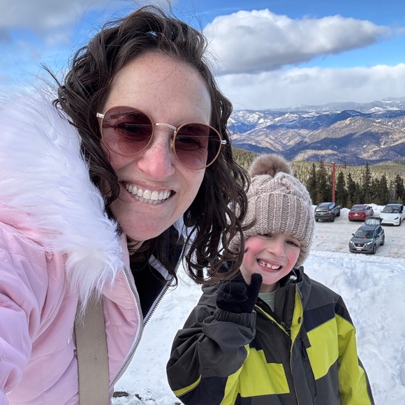 Meet your Posher, Sara! - Picture 7 of 9